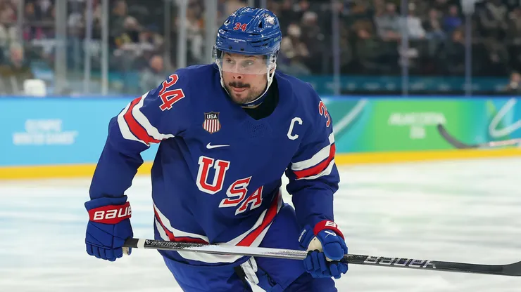 Auston Matthews #34 of Team United States.