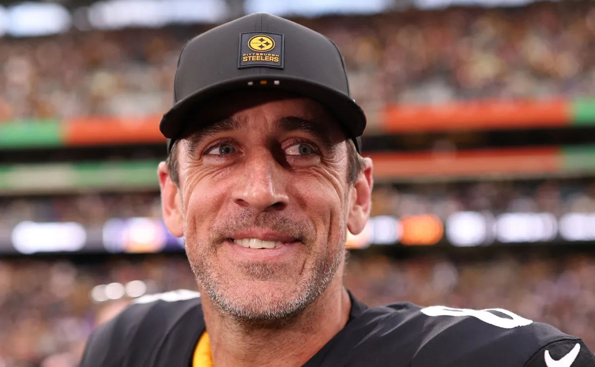 Aaron Rodgers retirement 2026 NFL The Announcement: A Moment of Reflection