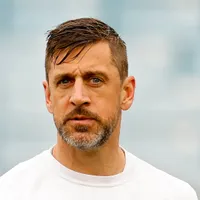 Aaron Rodgers’ retirement decision takes a key turn for Steelers in 2026