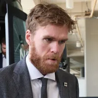 Connor McDavid catches comment from Matthew Tkachuk