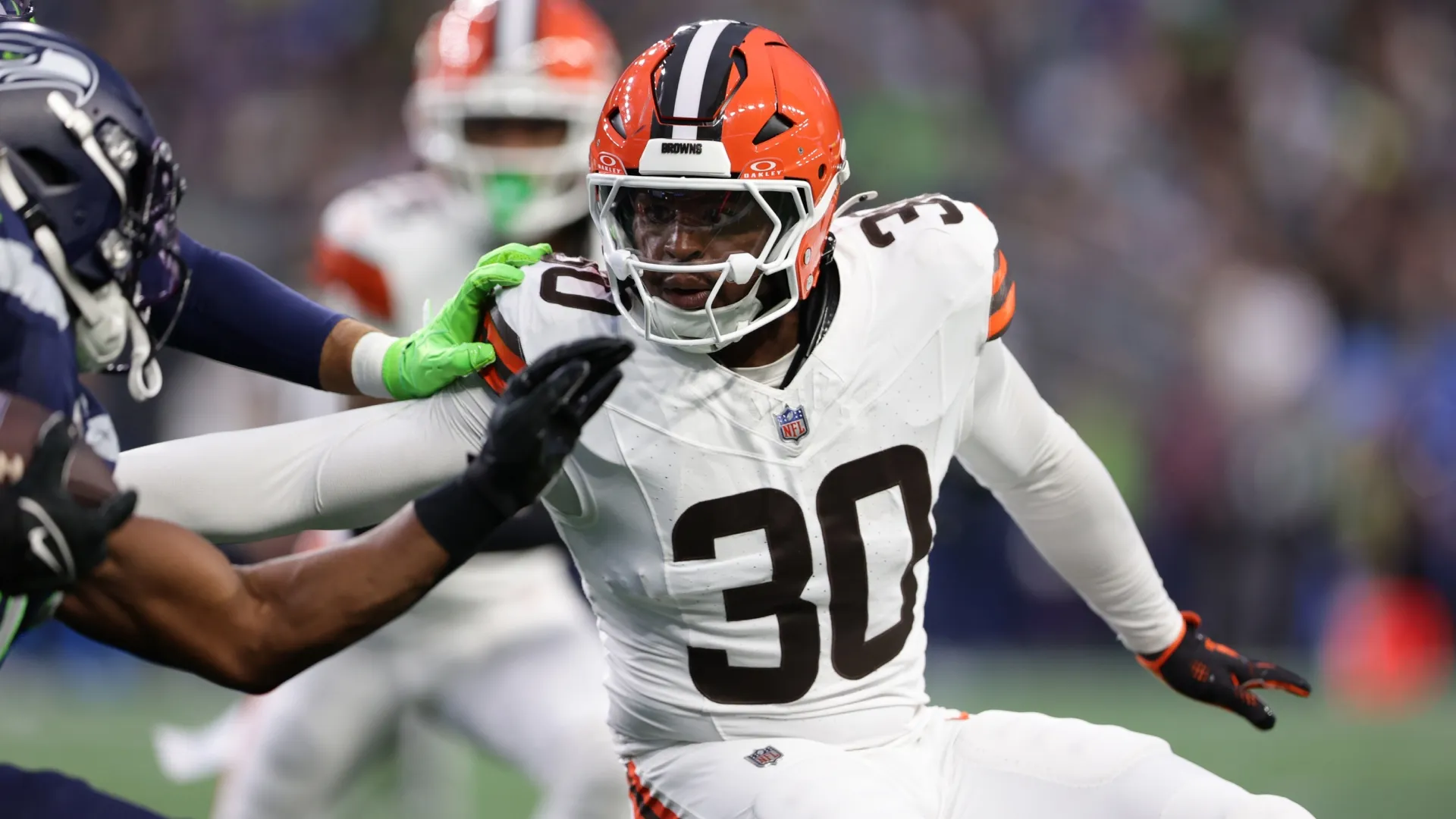 Linebacker Devin Bush #30 of the Cleveland Browns