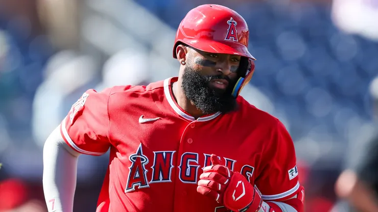 Jo Adell #7 of the Los Angeles Angels rounds the bases after hitting a home run in 2026.