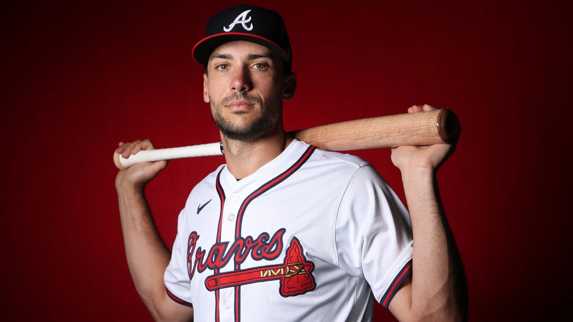 Matt Olson of the Braves poses for a photo during Spring Training photo day in 2026 (Source: Chris Graythen/Getty Images)