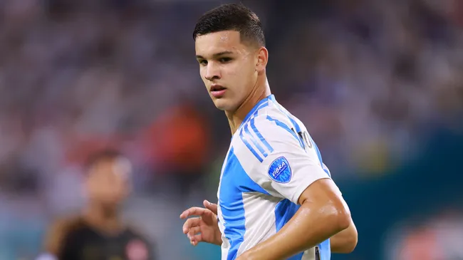 Valentin Carboni of Argentina during a 2024 Copa America game. (Getty Images)