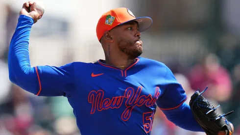 Freddy Peralta #51 of the New York Mets throws a pitch.