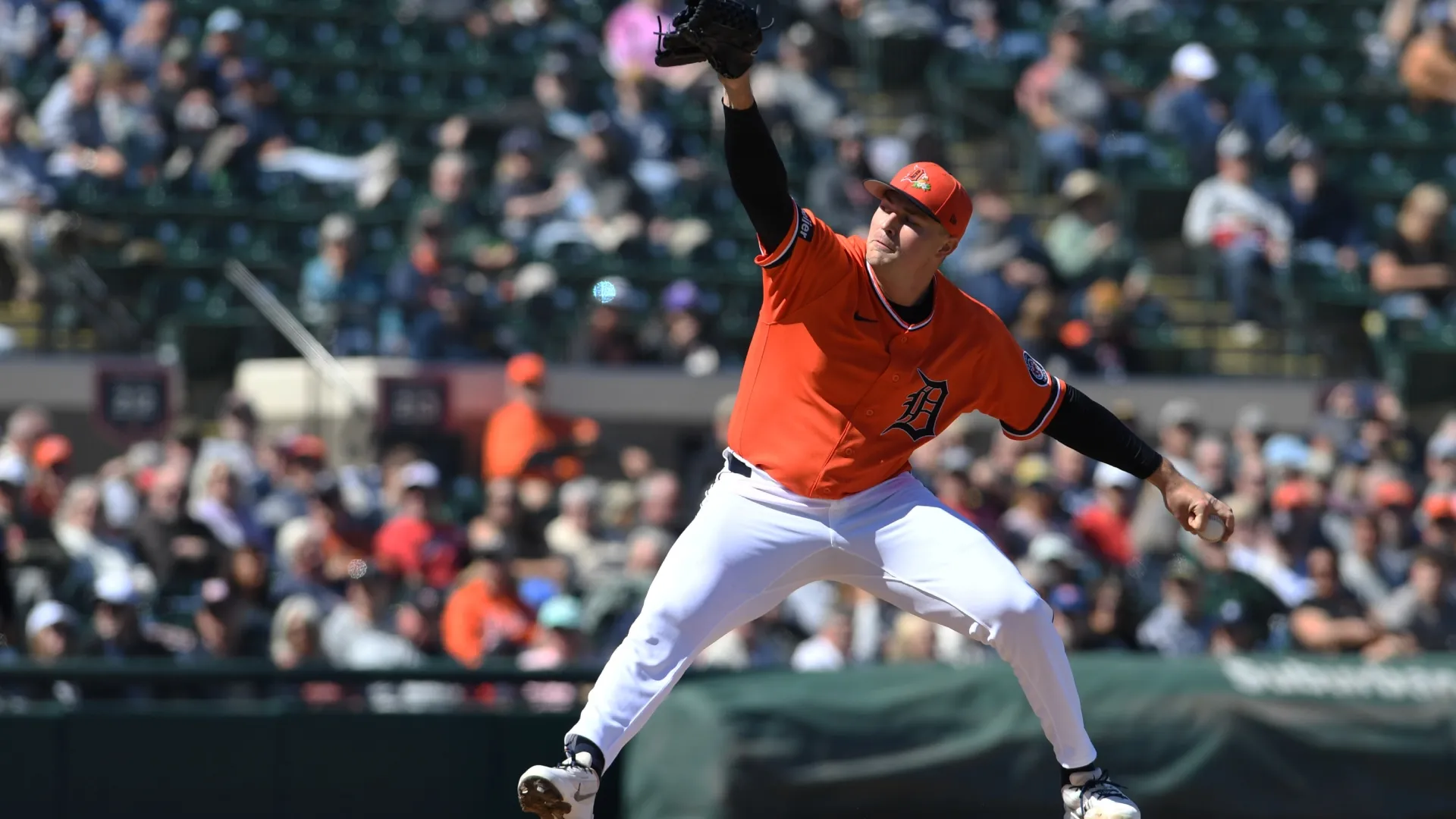 Tarik Skubal #29 of the Tigers pitches during the second inning of a spring training game. Mark Taylor/Getty Images