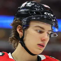 Bedard sparks five-word message from Blackhawks captain ahead of NHL trade deadline