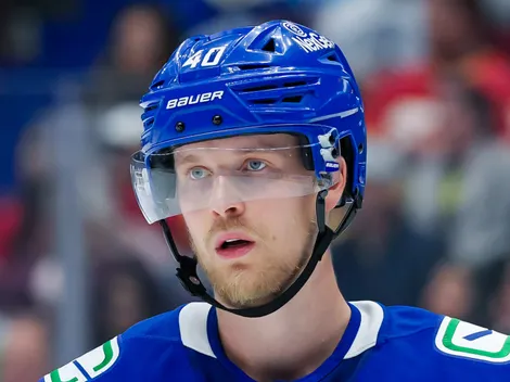 Elias Pettersson addresses Canucks trade rumors with candid shot