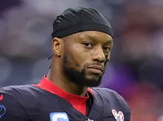 Texans face tough decision on Joe Mixon, Nick Chubb after David Montgomery’s arrival