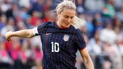 Lindsey Heaps of United States