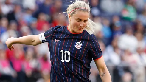 Lindsey Heaps of United States