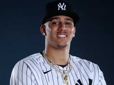 NY Yankees ace prospect hitting 102.4 MPH makes strong push for opening day roster