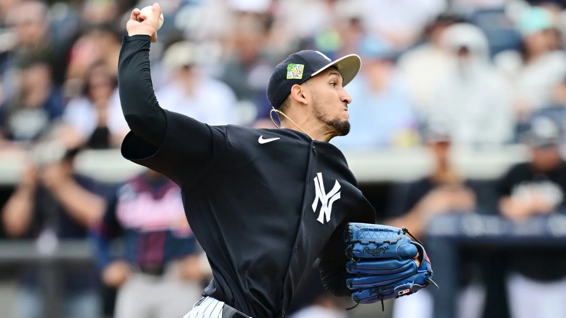 Elmer Rodríguez #76 of the New York Yankees delivers a pitch. Julio Aguilar/Getty Images
