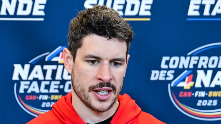 Sidney Crosby of the Pittsburgh Penguins