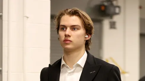 Blackhawks' Bedard breaks silence on Foligno trade to Wild with clear warning