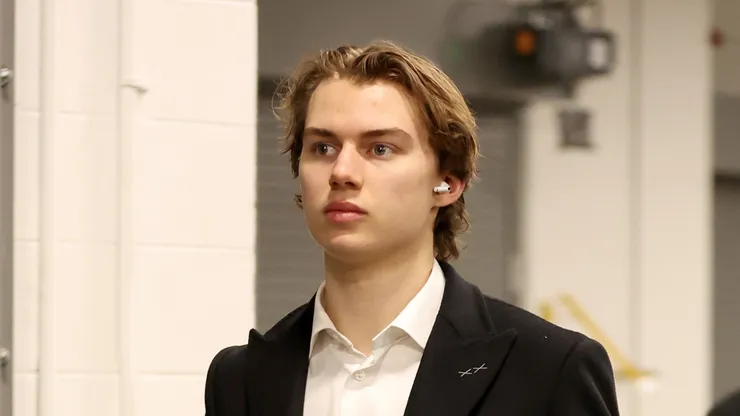 Connor Bedard #98 of the Chicago Blackhawks in Seattle, Washington.