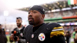 Kenneth Gainwell of Pittsburgh Steelers (#14) looks on.