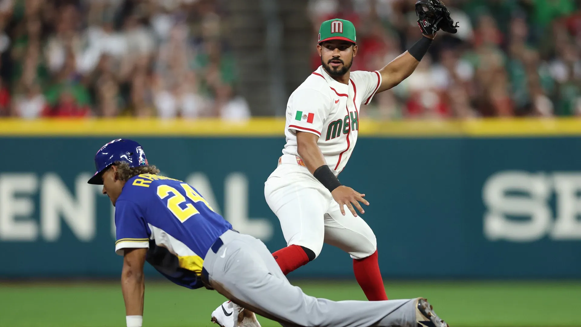 Nick Gonzales of Team Mexico