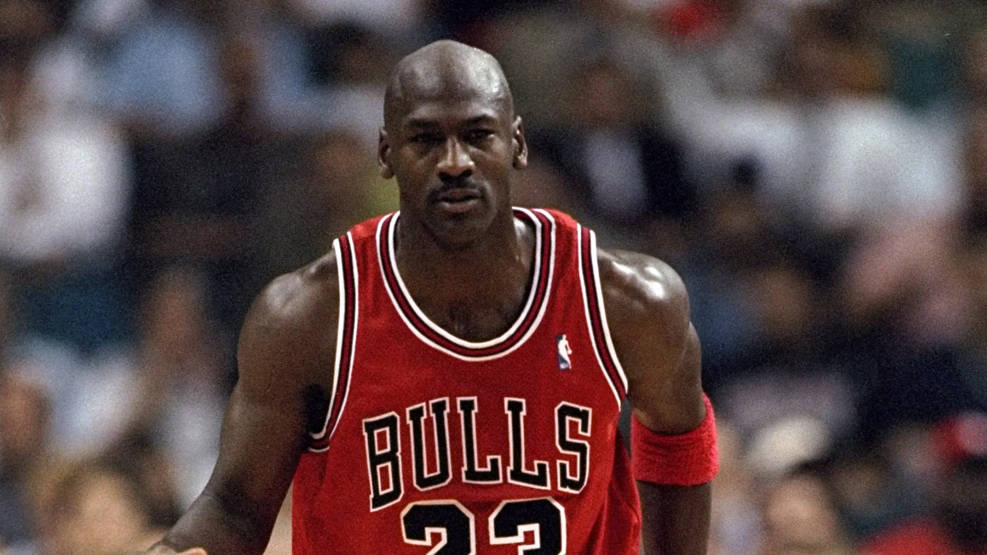 Michael Jordan during a Chicago Bulls match.