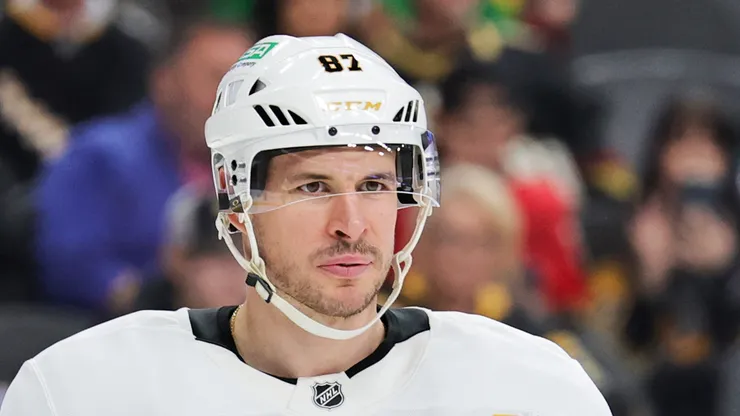 Sidney Crosby of the Pittsburgh Penguins
