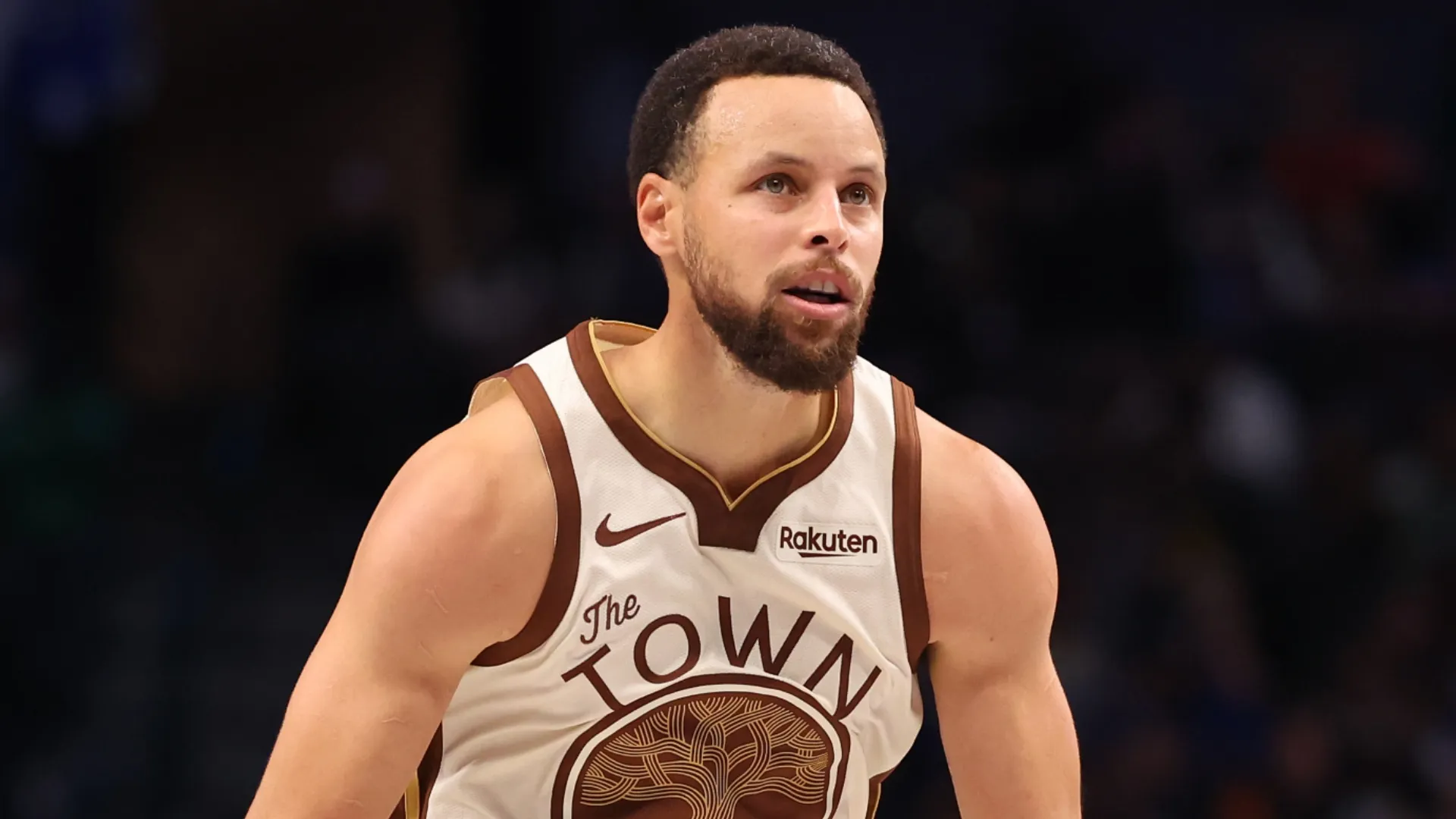 Stephen Curry #30 of the Golden State Warriors