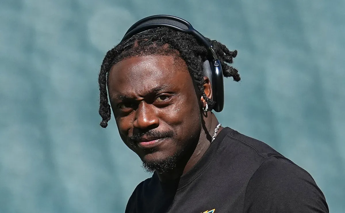 Eagles trading AJ Brown is reportedly 'inevitable': Rams and Patriots ...