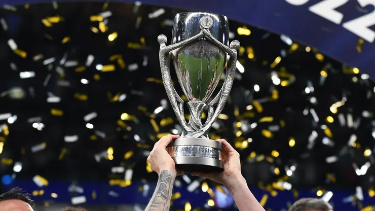 Finalissima trophy.