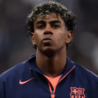 Why is Lamine Yamal not starting today for Barcelona vs Sevilla on 2025-26 LaLiga Matchday 28?