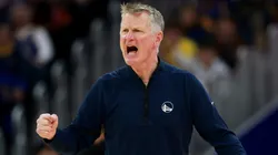 Head coach Steve Kerr of the Golden State Warriors complains.