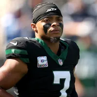 Chiefs trading for Justin Fields might help fix running game with Patrick Mahomes out