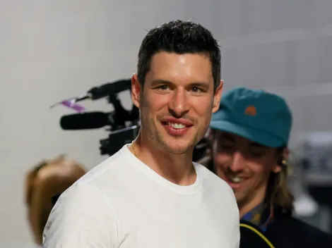 Penguins send out mixed signals on Crosby's potential return