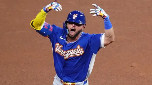 Wilyer Abreu of Team Venezuela