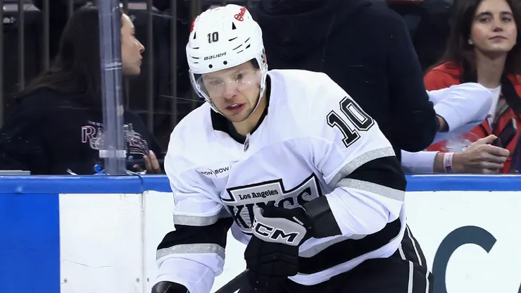 Artemi Panarin #10 of the Kings skates against the Rangers.