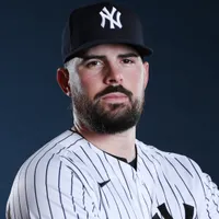 NY Yankees' Aaron Boone gives cautious Carlos Rodon update