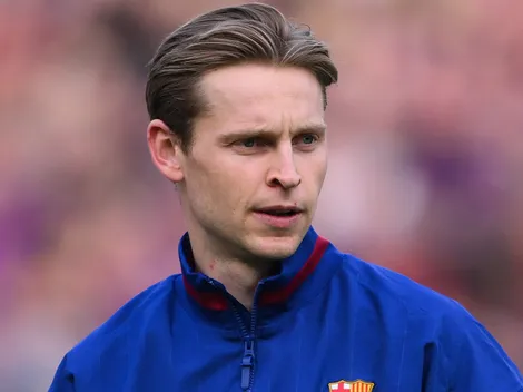 Why is Frenkie de Jong not playing today for Barcelona vs Newcastle in second leg of 2026 Champions League round of 16?