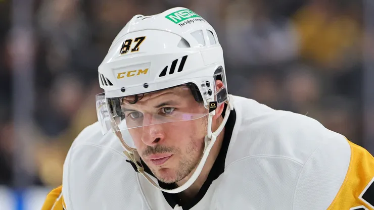 Sidney Crosby of the Pittsburgh Penguins