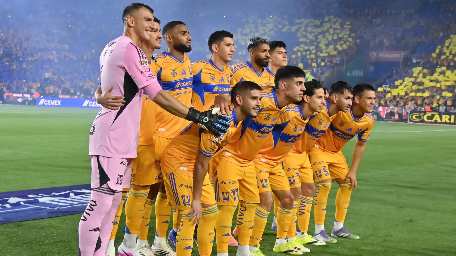 Players of Tigres pose for a team photo prior to a Torneo Clausura 2026 Liga MX game (Source: Azael Rodriguez/Getty Images)