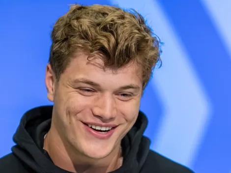 Vikings sign Carson Wentz for QB room with J.J. McCarthy