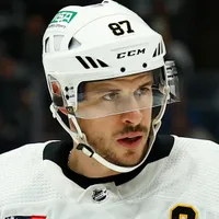 Crosby's return leaves Penguins with no room for Hayes