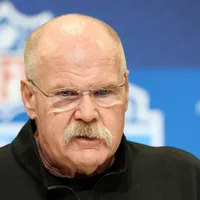 Chiefs, Andy Reid say goodbye to Hollywood Brown