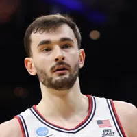 March Madness: Alex Karaban sets tone for UConn ahead of Sweet 16