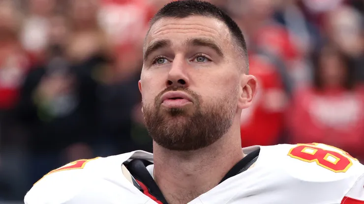 Travis Kelce #87 of the Kansas City Chiefs