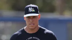 Aaron Judge of the New York Yankees warms up