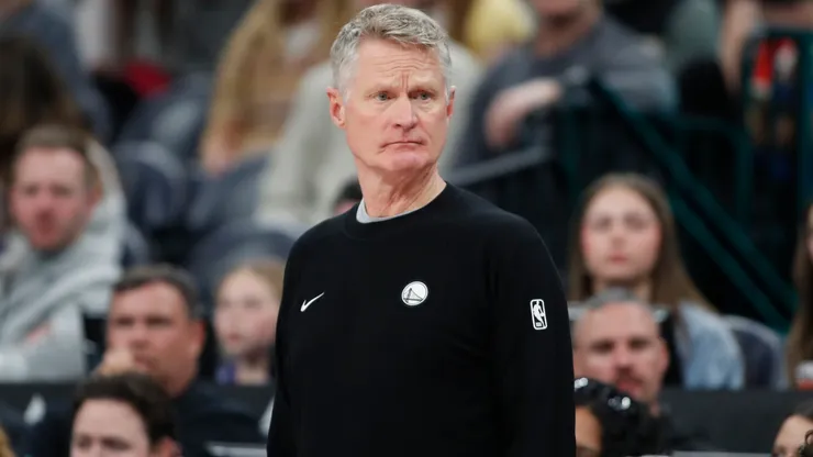 Head Coach Steve Kerr of the Golden State Warriors watches play.