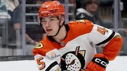 Beckett Sennecke #45 of the Ducks skates against the Kraken.