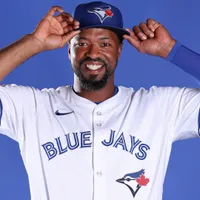 Blue Jays facilitate Pirates and other teams’ pursuit of Eloy Jimenez as final addition