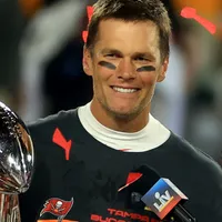 Lavonte David joins Tom Brady and other SB champions with Bucs who retired