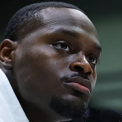 With NY Giants in contention, Love admits he'd love to stay at Notre Dame