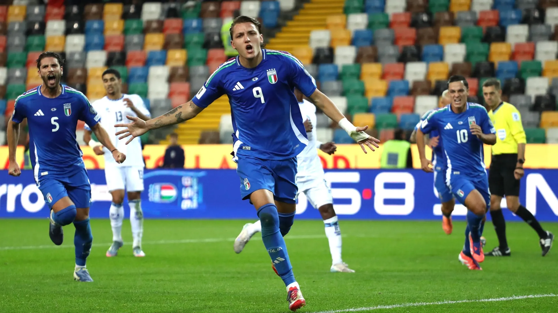Mateo Retegui of Italy during the FIFA World Cup 2026 qualifier match (Source: Marco Luzzani/Getty Images)