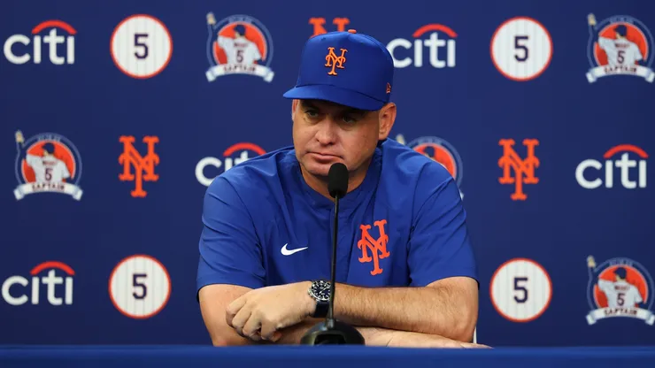 Manager Carlos Mendoza of the New York Mets speaks to media.